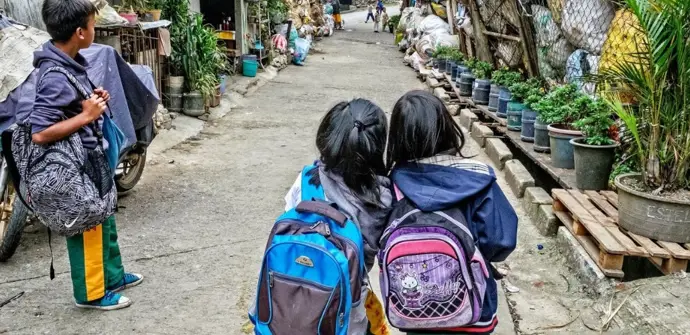 La OMS pide eliminar el uso de pintura con plomo para salvaguardar la salud de los niños