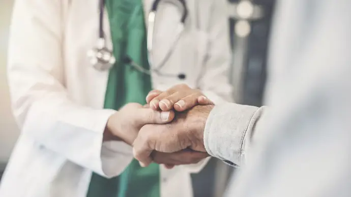 Médicos de atención primaria solicitan considerar a las personas vulnerables en el manejo del