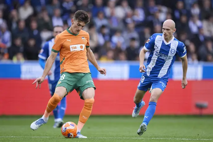 El Alavés busca aprovechar la debilidad del Valencia en partidos fuera de casa en Mendizorrotza