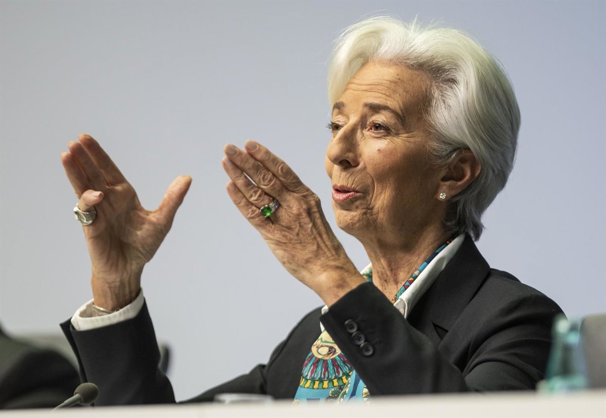 Lagarde aboga por interconexiones para disminuir los costos del sistema y la factura energética