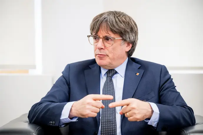 Junts evalúa si consultar a su militancia sobre una posible ruptura con el PSOE