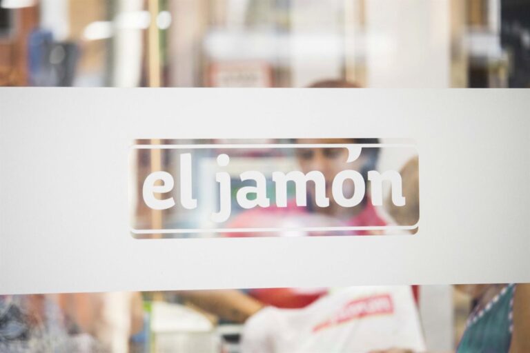 El grupo andaluz El Jamón informa a la CNMC sobre la adquisición de Supermercados Piedra en