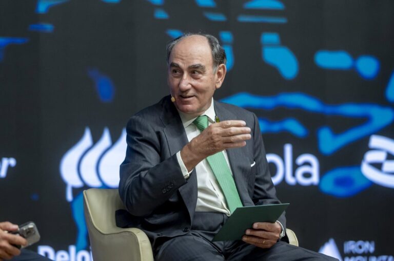 Galán (Iberdrola) sostiene que la extensión de Almaraz hasta 2030 depende solo del Gobierno