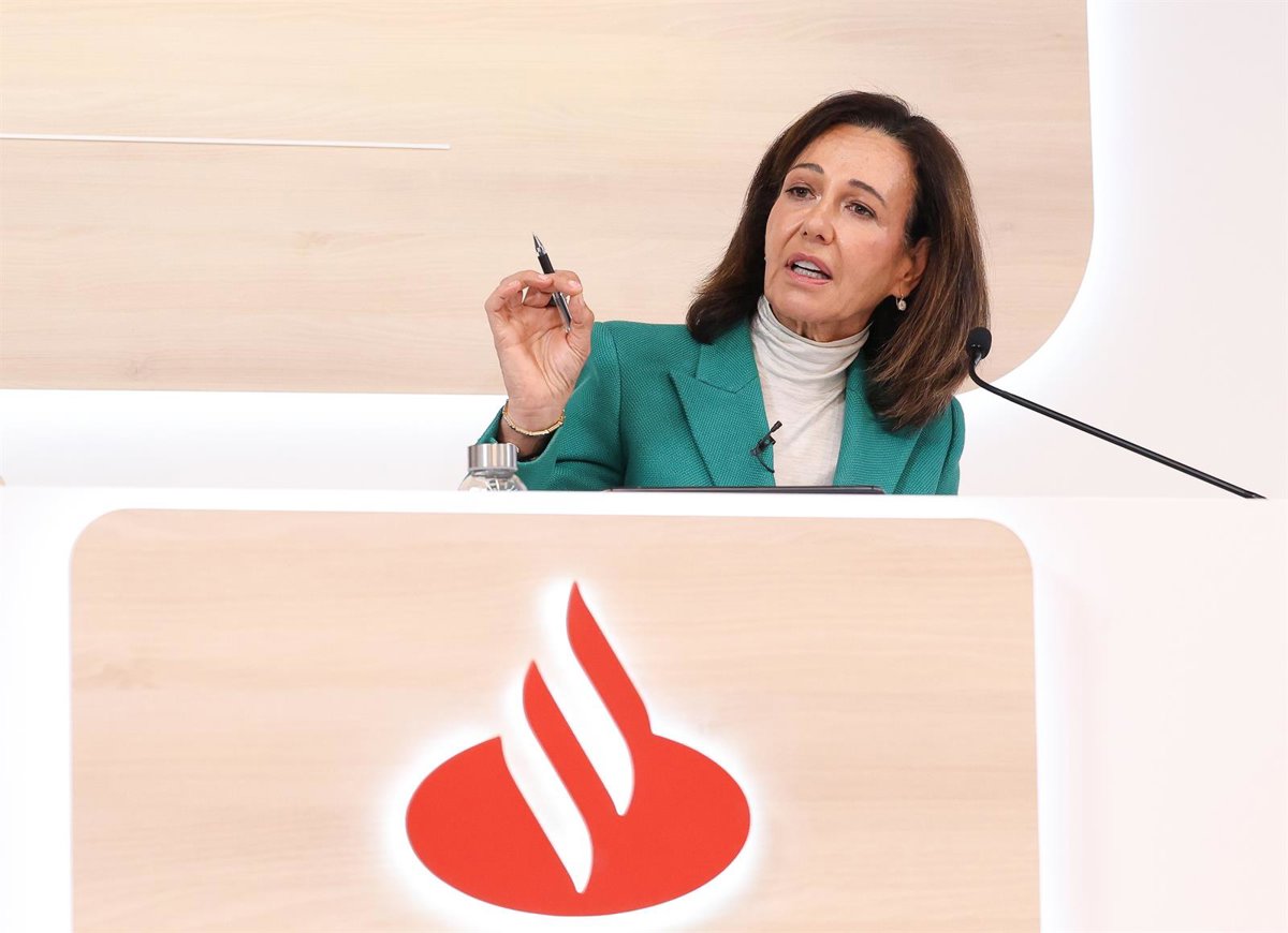 Santander alcanza un récord de 10.337 millones de euros en beneficios hasta septiembre, un 11% más