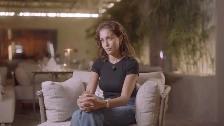 Hiba Abouk afirma que fue retirada de una serie en Francia por su apoyo a Palestina según EFE