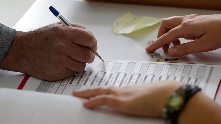 La República Srpska elige a su nuevo presidente en un importante proceso electoral