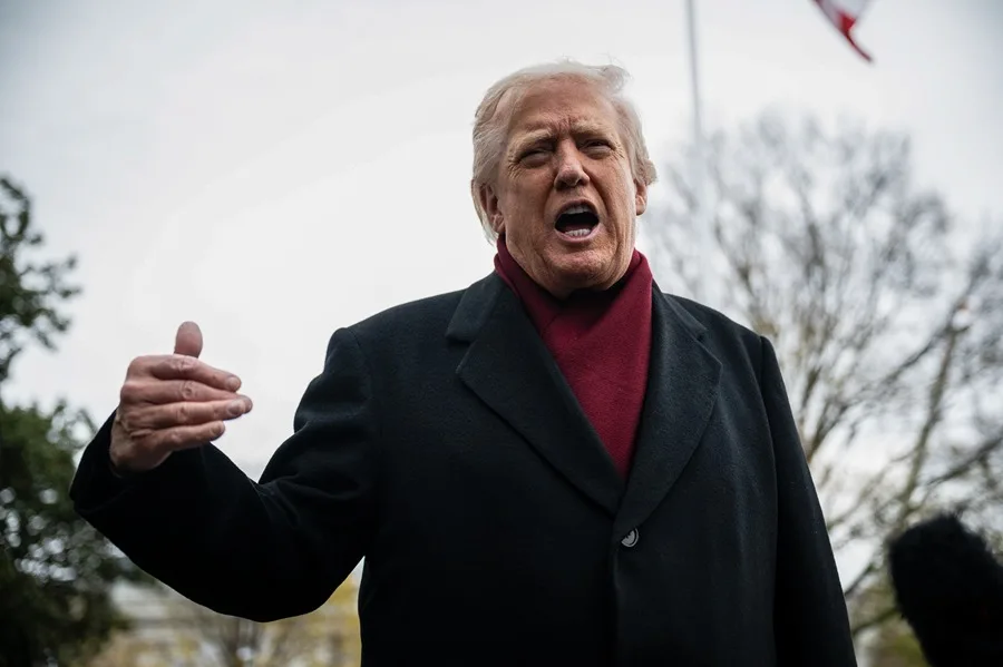 Trump presenta la 'Misión Génesis', enfocada en impulsar la ciencia mediante la IA y la