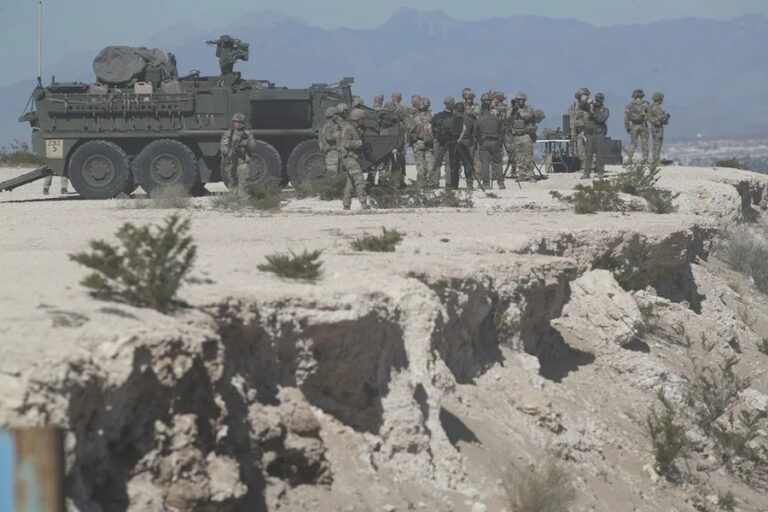 Ataques armados contra agentes fronterizos desatan un operativo en la frontera entre EE.UU. y México