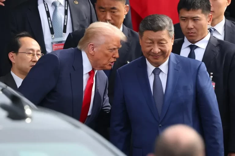 Trump asegura que Xi le dijo que China no intervendrá en Taiwán mientras él sea presidente de