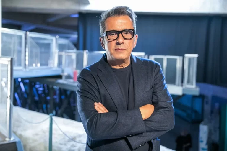 Buenafuente anuncia una pausa por indicación médica, pero estará en las campanadas