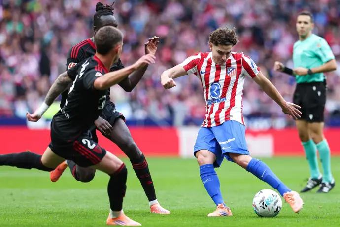 El Atlético de Madrid afina su ofensiva contra el Sevilla en un partido clave para la temporada