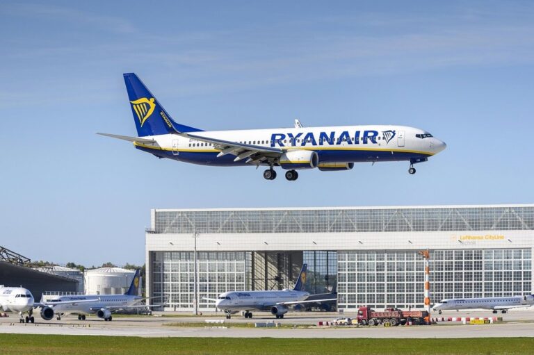 Ryanair aceitará solo tarjetas de embarque digitales desde el 12 de noviembre