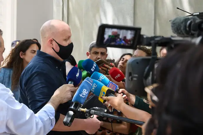 Empresario de criptomonedas que apoyó a Alvise, en prisión por supuesta estafa piramidal