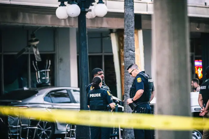 Al menos cuatro fallecidos y 11 heridos tras un atropello en Florida durante persecución policial