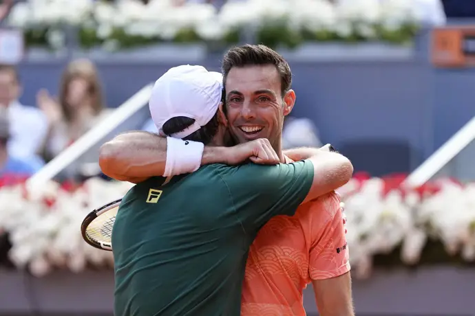 Marcel Granollers inicia con victoria el torneo de dobles en las Finales ATP de tenis