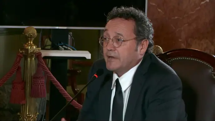 El silencio domina la sala del Tribunal Supremo durante la declaración del fiscal general del