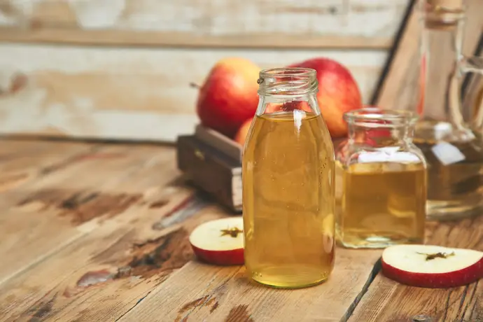 Advertencia de endocrinos sobre el uso de vinagre de manzana en pacientes diabéticos
