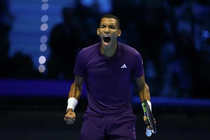 Auger-Aliassime, adversario de Carlos Alcaraz en las semifinales de Turín, busca la victoria