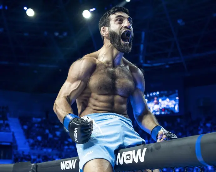 Soy combativo, pero astuto; este deporte se asemeja al ajedrez en su estrategia y táctica