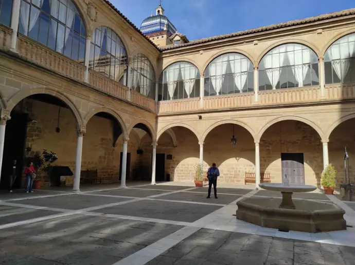 Vivienda otorga más de 49 millones de euros para restaurar 57 inmuebles y monumentos históricos