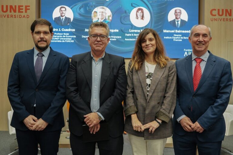 Expertos advierten que Europa podría ceder el liderazgo digital a EE.UU. ante el auge de las