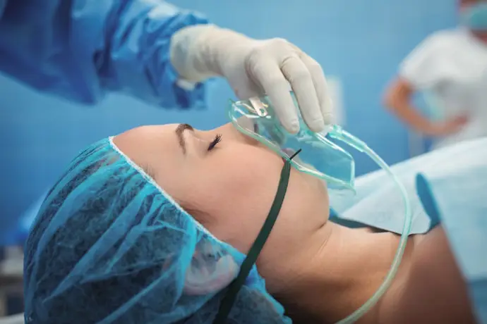 ¿Qué sucede en el cuerpo y cerebro al despertar un paciente de la anestesia?