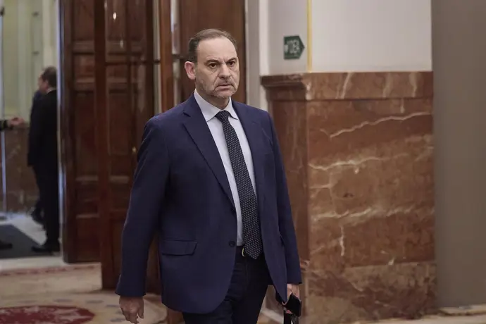 Ábalos asegura que "fuentes presenciales" confirmaron un encuentro entre Sánchez y Otegi antes de