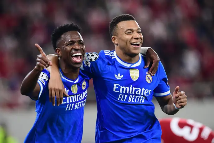 Mbappé saca la cara por el Real Madrid con un espectacular póker de goles en el partido decisivo