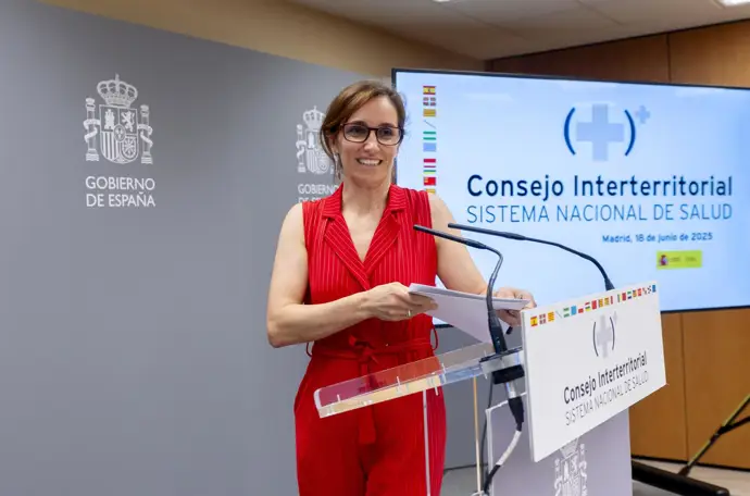 Sanidad y comunidades autónomas reanudarán el debate sobre el plan común contra la gripe este