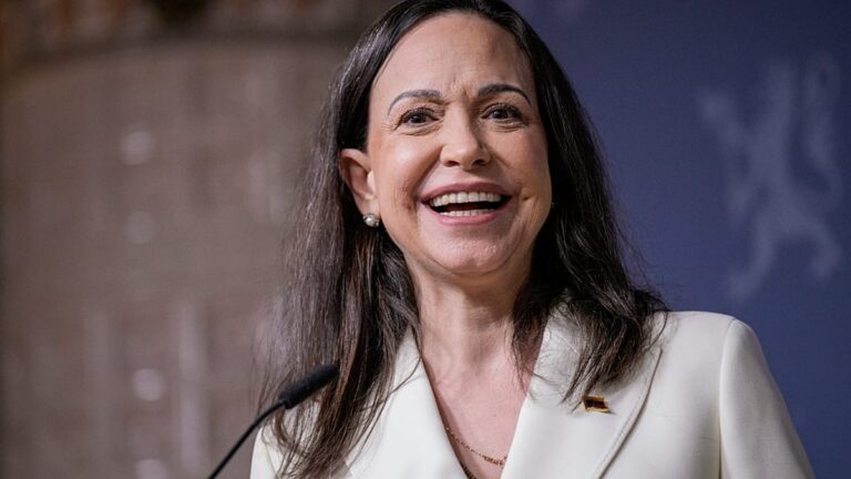 Machado solicita respaldo internacional para presionar al Gobierno de Maduro con fines democráticos