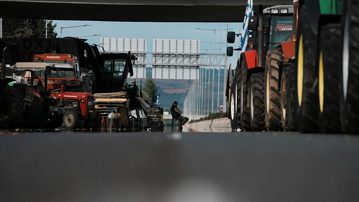 Protestas agrícolas en Grecia: bloqueos de carreteras y edificios ocupados por los agricultores