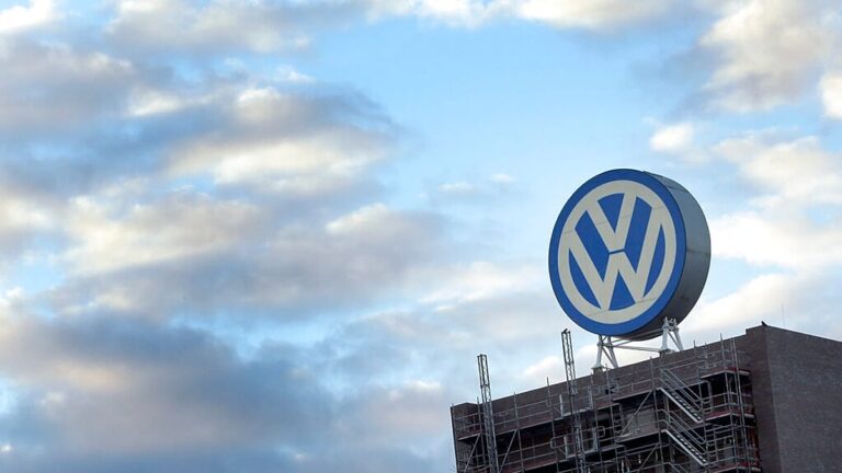 Sajonia planea invertir 500 millones de euros en Volkswagen para fortalecer la colaboración