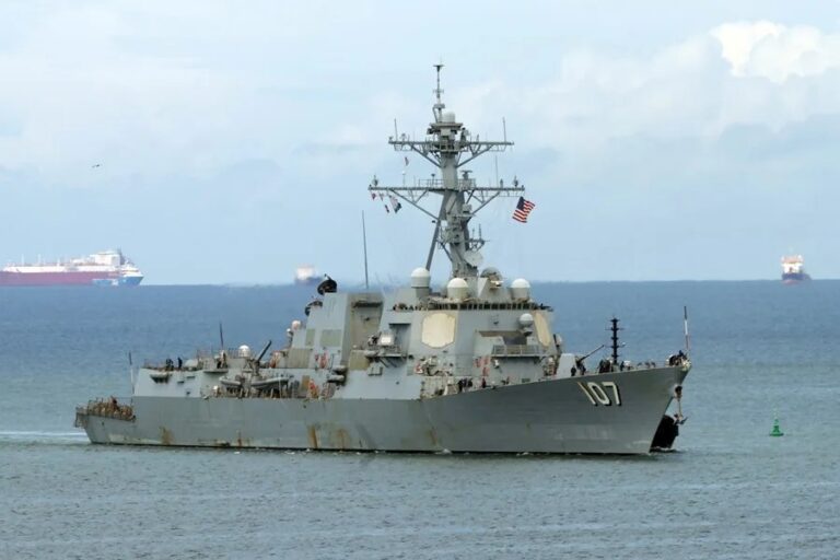 Guyana acuerda ampliar la cooperación militar con EE.UU. en medio de la crisis con Venezuela