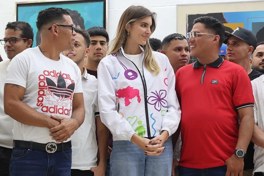 Los venezolanos repatriados de El Salvador piden garant&iacute;as para acudir a audiencia en EE.UU.