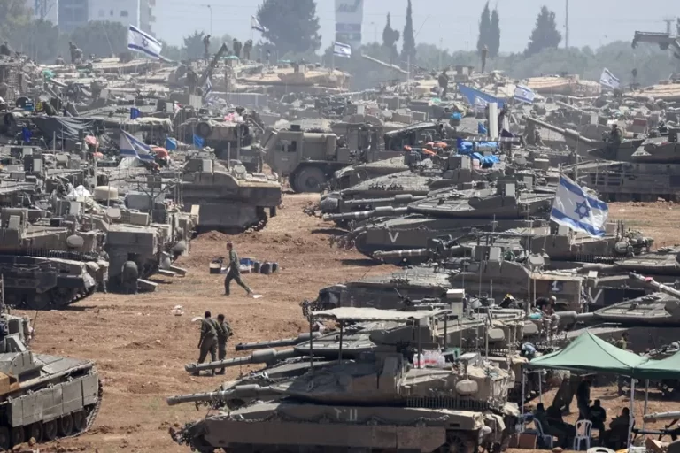 Israel aumentará su presupuesto de defensa a 34.630 millones para 2026, a pesar del alto el fuego