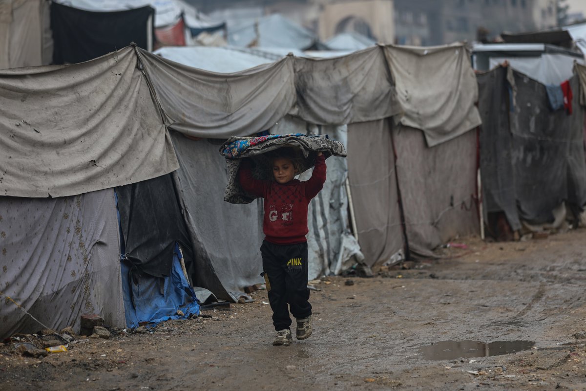 Médecins Sans Frontières advierte sobre el efecto de la tormenta polar 'Byron' en Gaza y sus