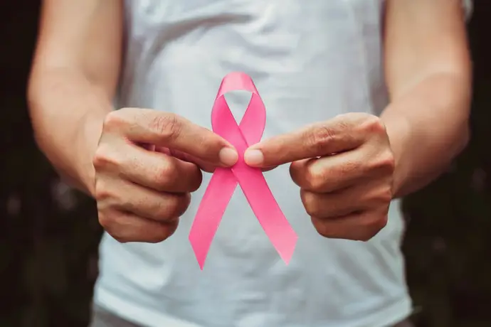Un anticuerpo frena el cáncer de mama triple negativo en modelos de estudio preclínicos