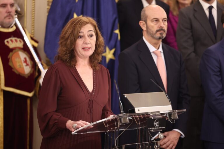 Armengol sostiene que dialogar y pactar en pro del interés general es la forma efectiva de hacer