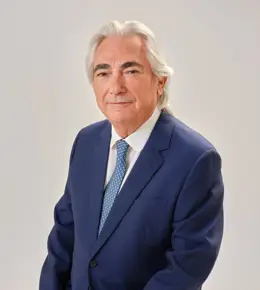 Manuel Lao deja Sacyr tras vender su 5,12% por 150,8 millones, aplicando un descuento del 6,5%