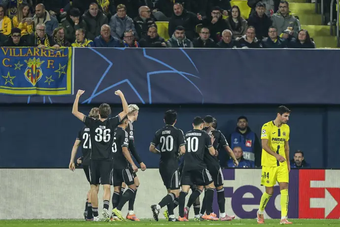 El Villarreal sucumbe en casa ante el Copenhague y se despide de la Champions League