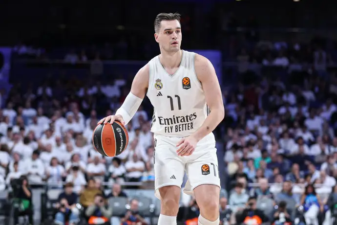 El trabajo del Real Madrid detiene las respuestas del Baskonia