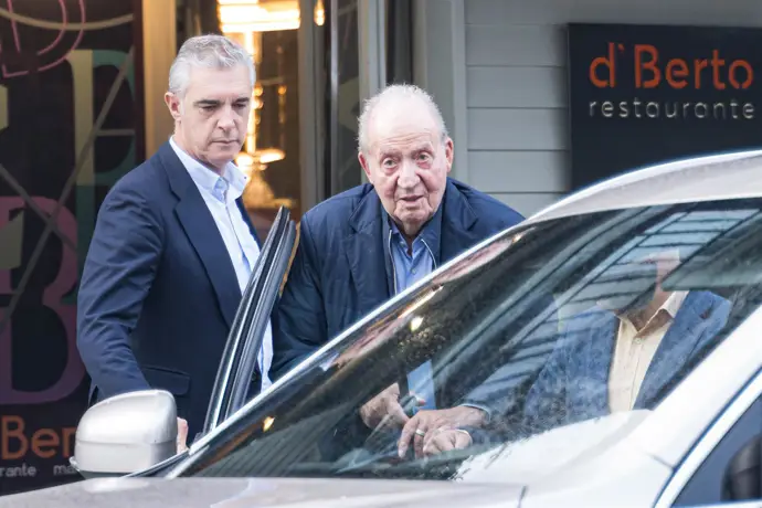 Juan Carlos I logra vender en España 40.000 ejemplares de 'Reconciliación' en cinco días y va