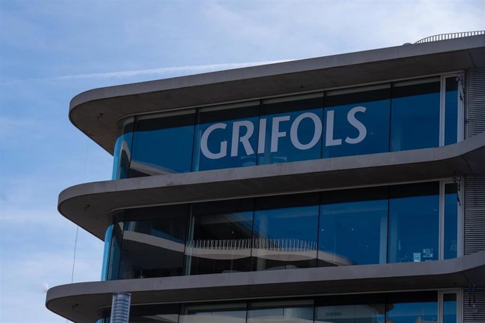 Archivo - Sede de Grifols en Sant Cugat del Vall&egrave;s (Barcelona)