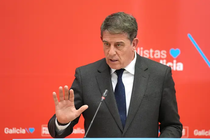 Besteiro (PSdeG) pide la dimisión del alcalde de Barbadás y la diputación de Ourense por acoso