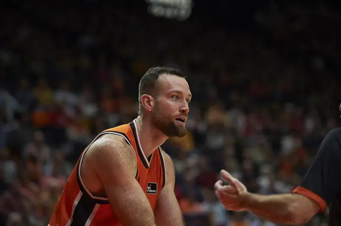 El Valencia Basket no logra forzar la prórroga al fallar tres triples frente al Maccabi