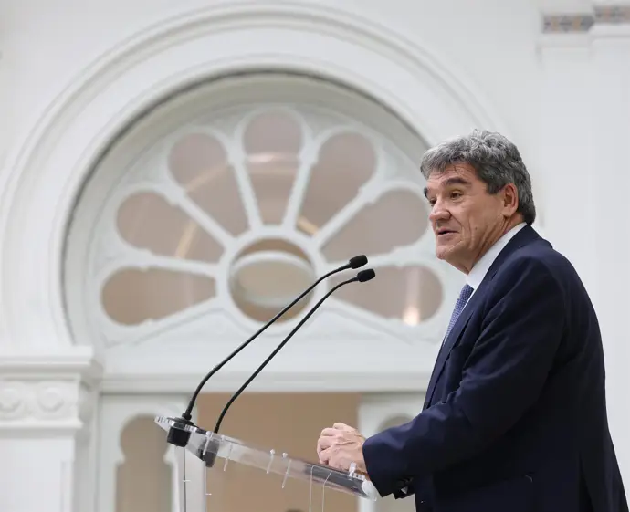Escrivá informa que el Banco de España ajustará al alza sus perspectivas de crecimiento para