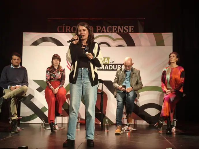 Irene de Miguel (Unidas) llama a que este domingo se movilicen todos los votos de izquierdas en casa