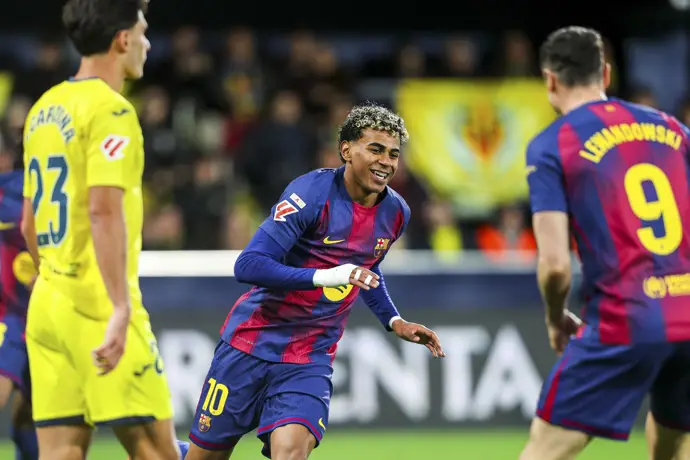 El Barça detiene al Villarreal en su camino hacia el título de campeón de invierno