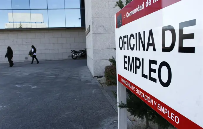 El Gobierno elimina la obligación de declarar el IRPF para quienes reciben el paro