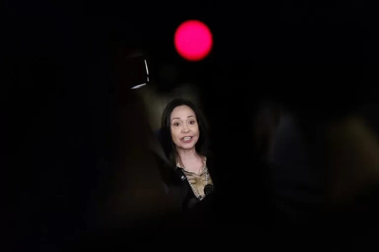 María Corina Machado solicita una "transición real" en Venezuela tras su encuentro con Marco Rubio